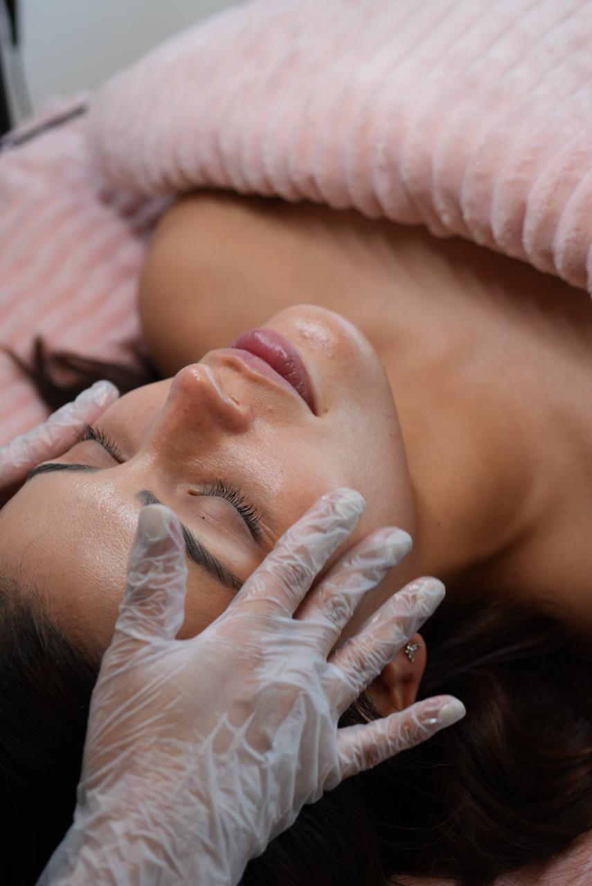 Limpieza facial profunda